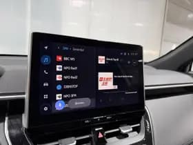 Toyota Corolla-cross thumbnail 17