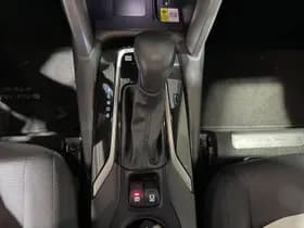 Toyota Corolla-cross thumbnail 25