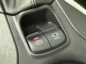 Toyota Corolla-cross thumbnail 19