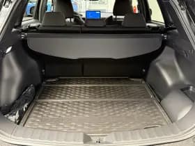 Toyota Corolla-cross thumbnail 22