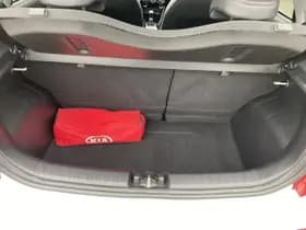 Kia Picanto thumbnail 8
