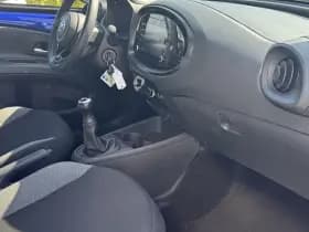 Toyota Aygo thumbnail 6