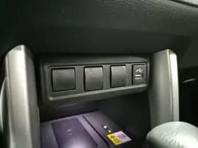 Toyota Corolla-cross thumbnail 24