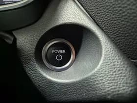 Toyota Corolla-cross thumbnail 28