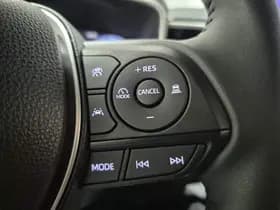 Toyota Corolla-cross thumbnail 50