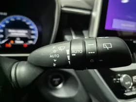 Toyota Corolla-cross thumbnail 52