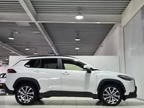 Toyota Corolla-cross thumbnail 54