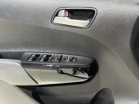 Kia Picanto thumbnail 37