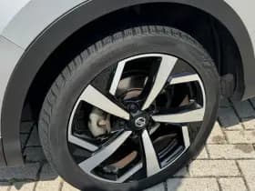 Nissan Qashqai thumbnail 4