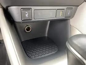 Toyota Yaris thumbnail 84