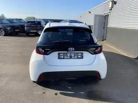 Toyota Yaris thumbnail 51