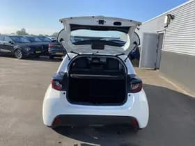 Toyota Yaris thumbnail 52