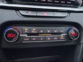 Kia Proceed thumbnail 7