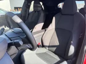 Toyota C-hr thumbnail 29