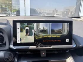 Toyota C-hr thumbnail 10