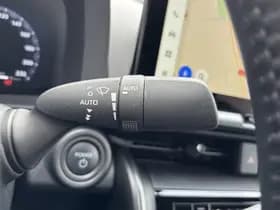 Toyota C-hr thumbnail 18