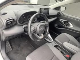 Toyota Yaris thumbnail 21