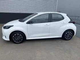 Toyota Yaris thumbnail 4