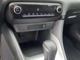 Toyota Yaris thumbnail 34