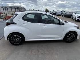 Toyota Yaris thumbnail 60