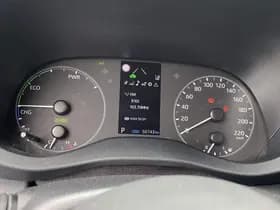 Toyota Yaris thumbnail 73