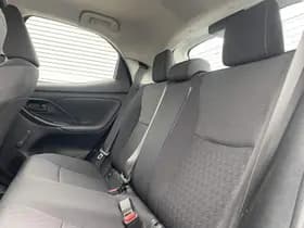 Toyota Yaris thumbnail 90