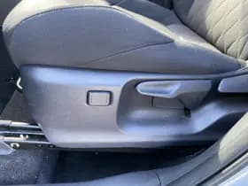 Toyota Corolla-cross thumbnail 21