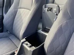 Toyota Corolla-cross thumbnail 39