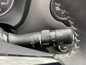 Toyota Yaris thumbnail 28