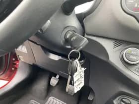 Toyota Yaris thumbnail 32