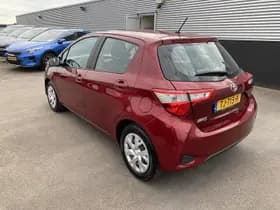 Toyota Yaris thumbnail 5