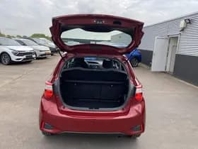 Toyota Yaris thumbnail 50