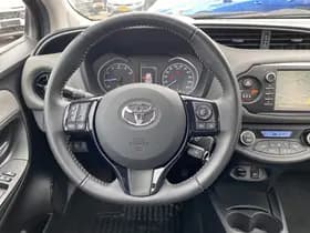 Toyota Yaris thumbnail 67