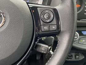 Toyota Yaris thumbnail 70