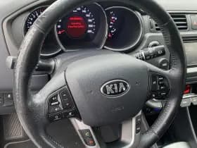 Kia Rio thumbnail 22