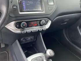 Kia Rio thumbnail 29