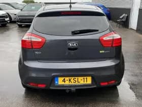 Kia Rio thumbnail 6