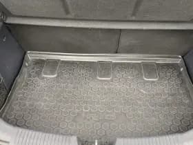 Kia Rio thumbnail 51