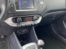 Kia Rio thumbnail 72