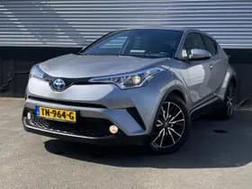 Toyota C-hr thumbnail 2