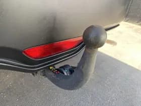 Toyota C-hr thumbnail 12