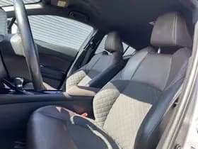 Toyota C-hr thumbnail 80