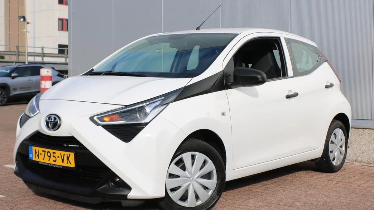 Toyota Aygo — foto 1