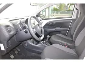 Toyota Aygo thumbnail 29