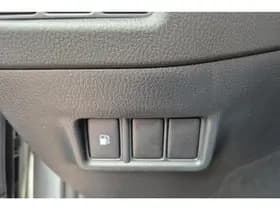 Toyota C-hr thumbnail 22