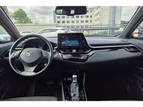 Toyota C-hr thumbnail 56