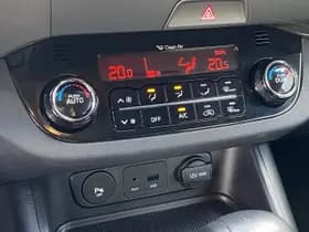 Kia Sportage thumbnail 38