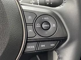 Toyota Corolla-cross thumbnail 31