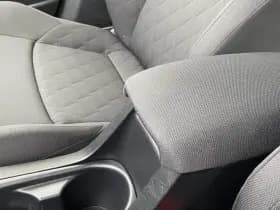 Toyota Corolla-cross thumbnail 89