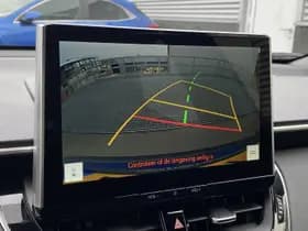 Toyota Corolla-cross thumbnail 10